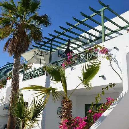 Balcon De Natasha Lejlighed