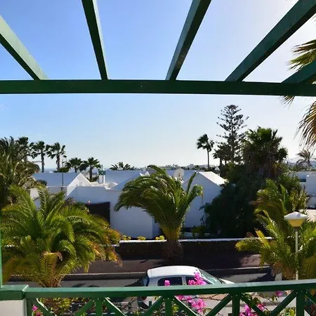 Balcon De Natasha Lejlighed